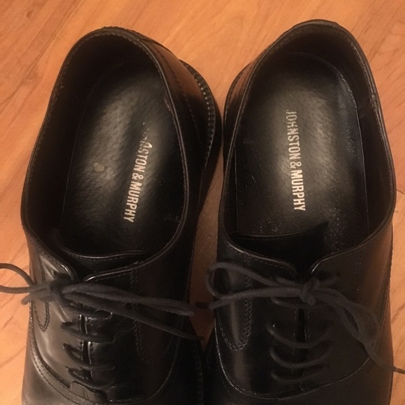 Johnston & Murphy Cap Toe Black Leather Shoes - Picture 3 of 8